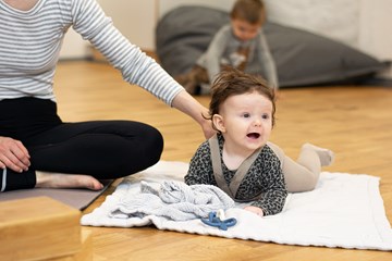 Stimulerende leg med din baby - 2-9 mdr.