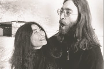 Det er ved at blive koldt / Da John og Yoko kom forbi